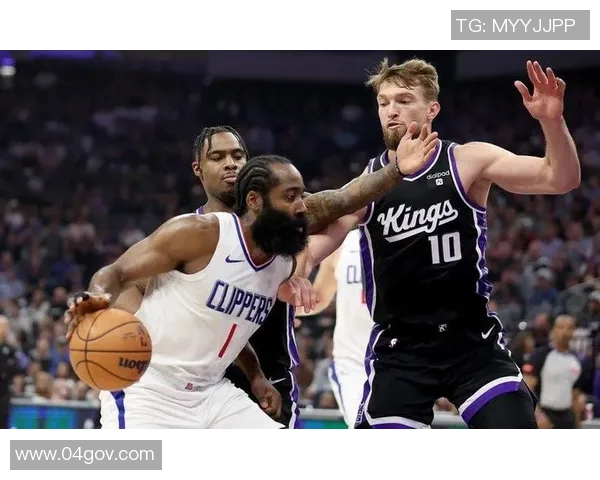 14快船与勇士季后赛精彩对决全场录像回放与精彩瞬间分析