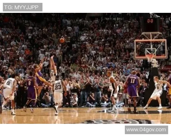 16至17赛季马刺与猛龙对决回顾:经典时刻与战术分析