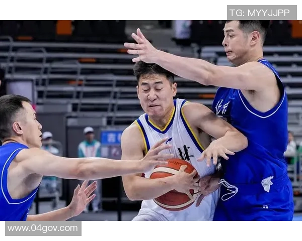 辽宁男篮在全运会中对阵重庆队的精彩对决与赛后分析